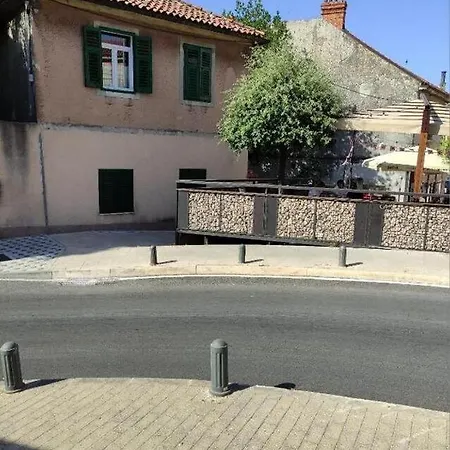 Apartments With Wifi Sibenik - 18945